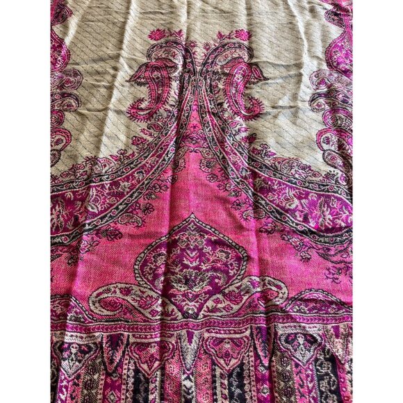 Pashmina pink tan black paisley blanket scarf with fringe 26”x78” - Picture 5 of 6